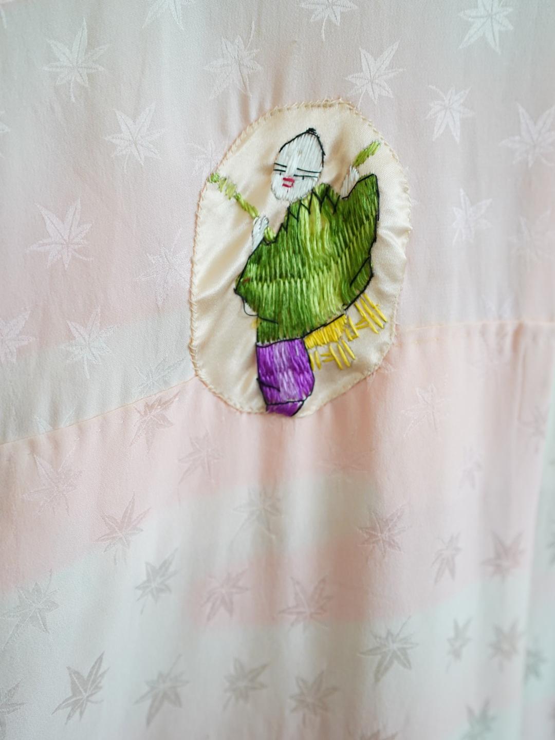 Unlogical Poem Embroidered  Silk  Kimono