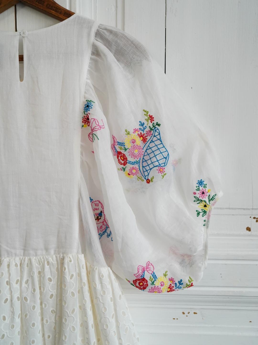 Unlogical Poem Antique Lace Cotton Embroidered Dress