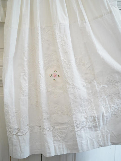 Unlogical Poem Puff Sleeve Embroidered Dress