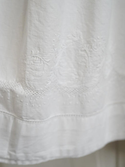 Unlogical Poem Puff Sleeve Embroidered Dress