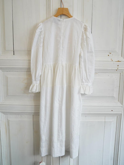 Unlogical Poem Puff Sleeve Embroidered Dress