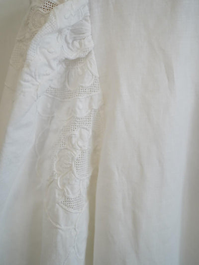 Unlogical Poem Puff Sleeve Embroidered Dress