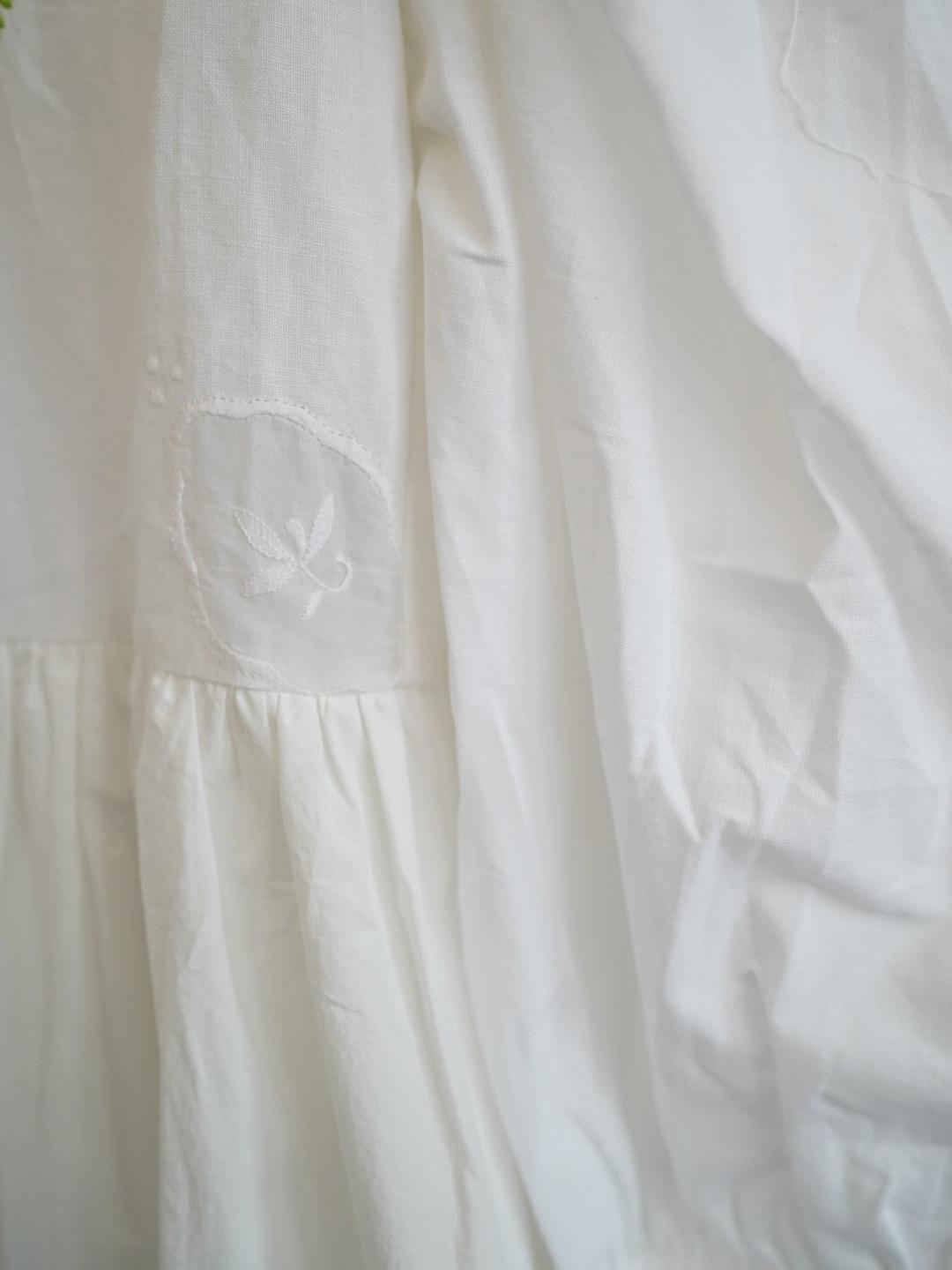 Unlogical Poem Puff Sleeve Embroidered Dress