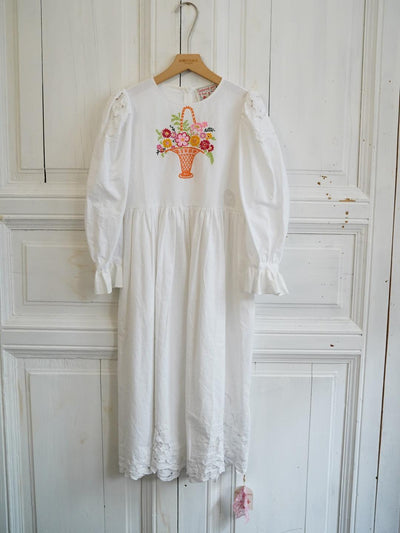 Unlogical Poem Puff Sleeve Embroidered Dress