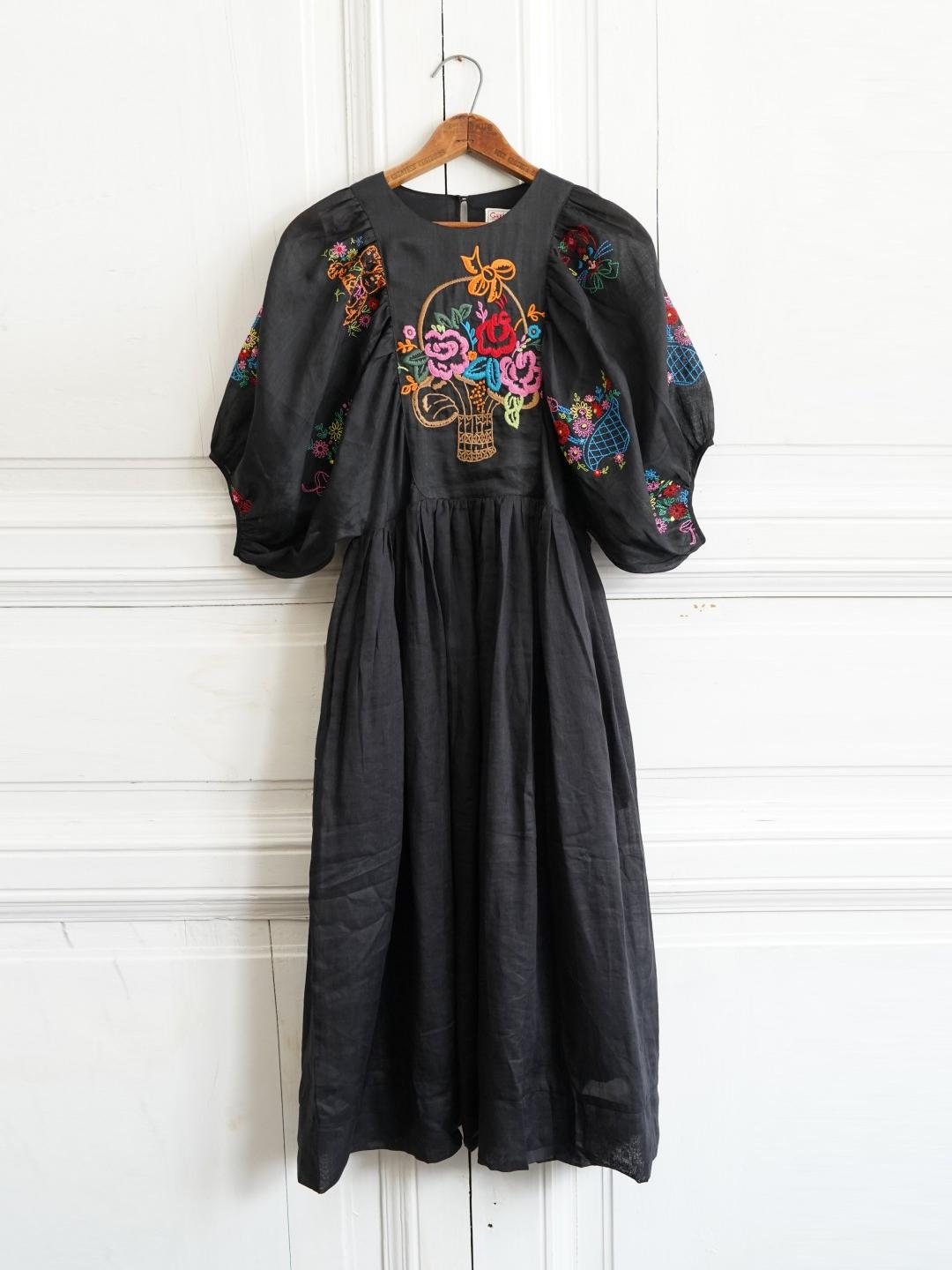 Unlogical Poem Puff Sleeve Ramie Embroidery  Dress