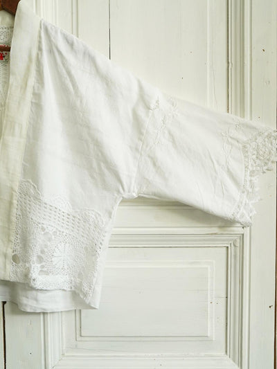 Unlogical Poem Heavily Embroidered Vintage-Style Cotton Fabric Kimono