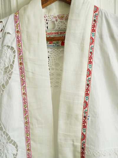 Unlogical Poem Heavily Embroidered Vintage-Style Cotton Fabric Kimono