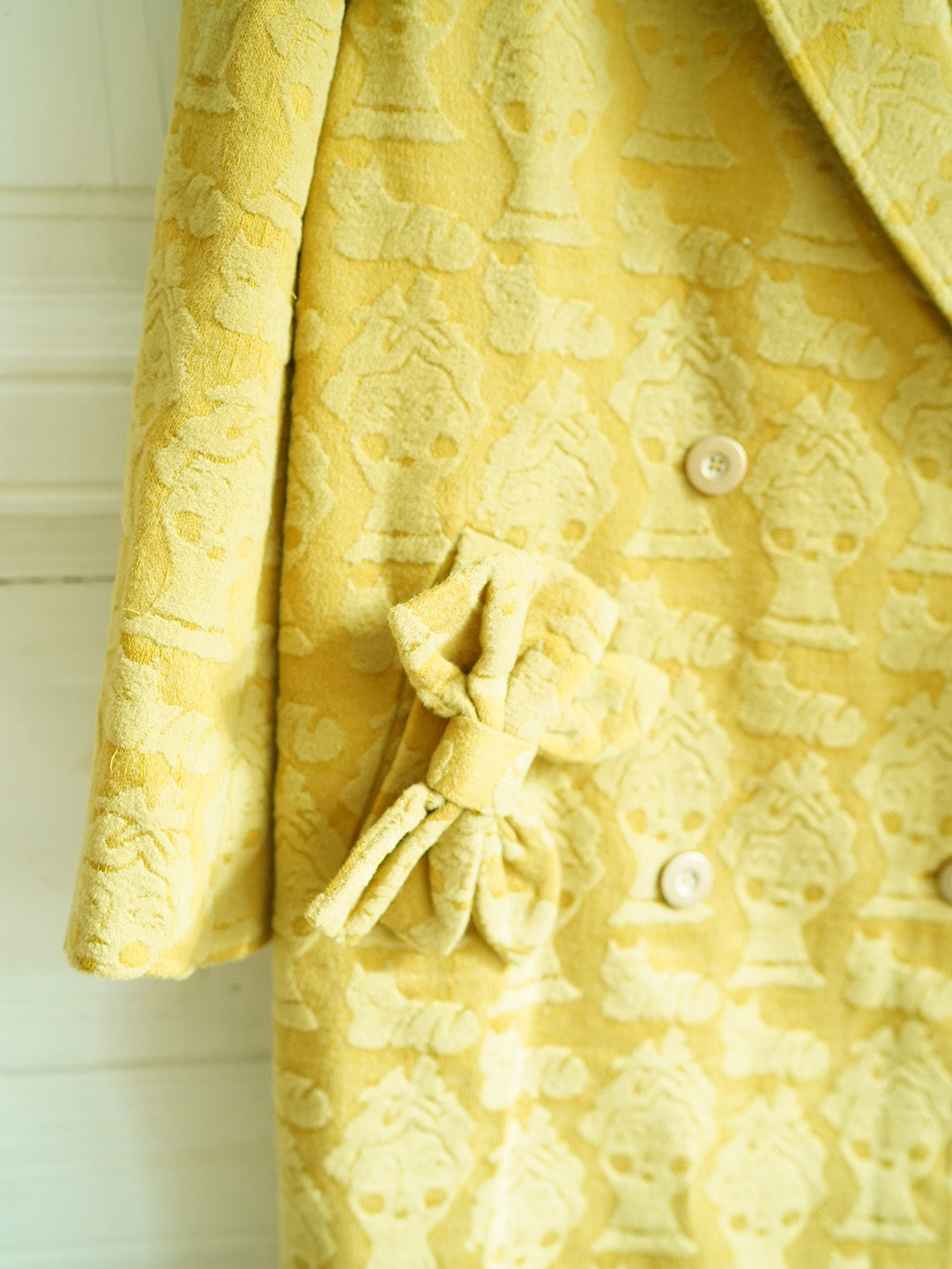 Unlogical Poem Illustration Wool Jacquard Bow Yellow Coat