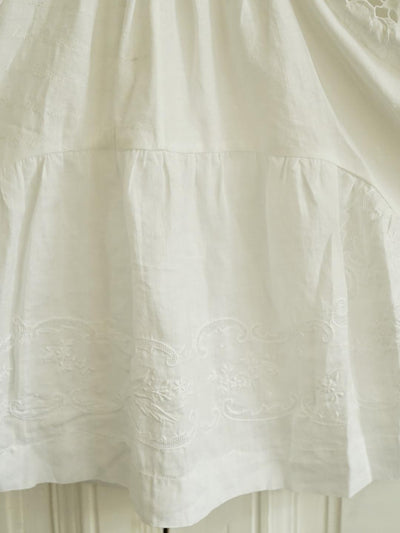 Unlogical Poem Antique Cotton Poetry-Embroidered Crochet Blouse