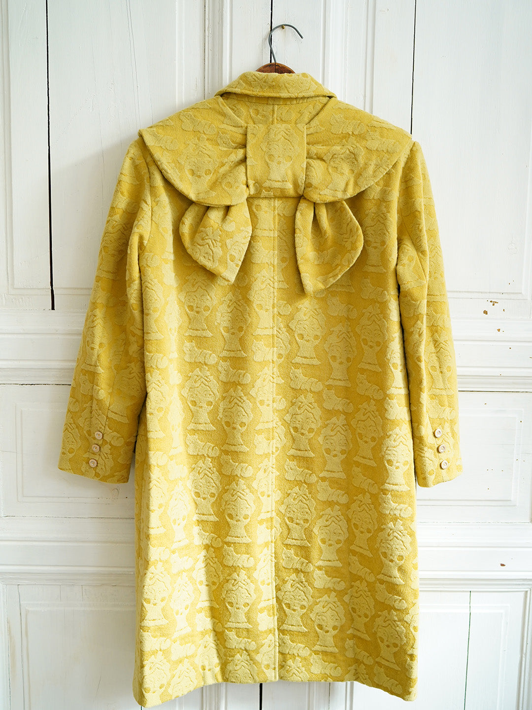 Unlogical Poem Illustration Wool Jacquard Bow Yellow Coat