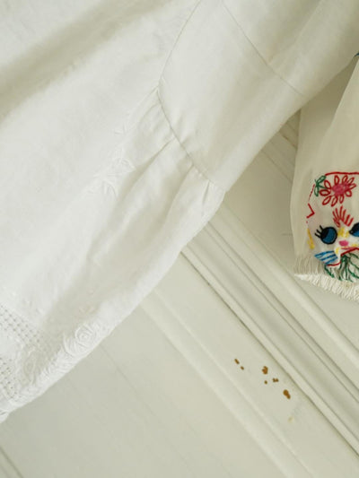 Unlogical Poem Antique Cotton Poetry-Embroidered Crochet Blouse