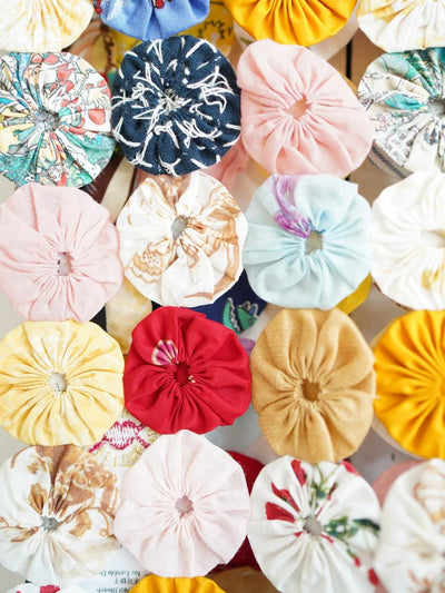 Unlogical Poem Heavy-Duty Colorful Yo-Yo Flower Tie-Back Vest