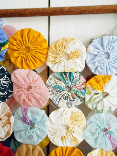 Unlogical Poem Heavy-Duty Colorful Yo-Yo Flower Tie-Back Vest