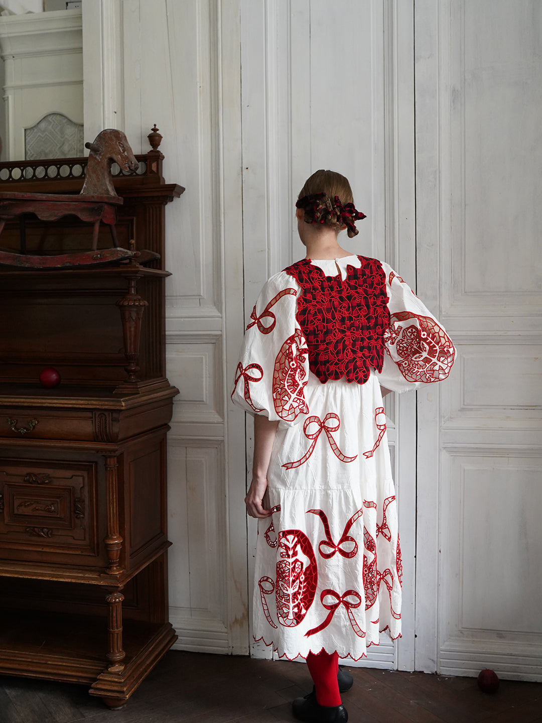 Unlogical Poem Cat Embroidery Reversible Gingham Smock