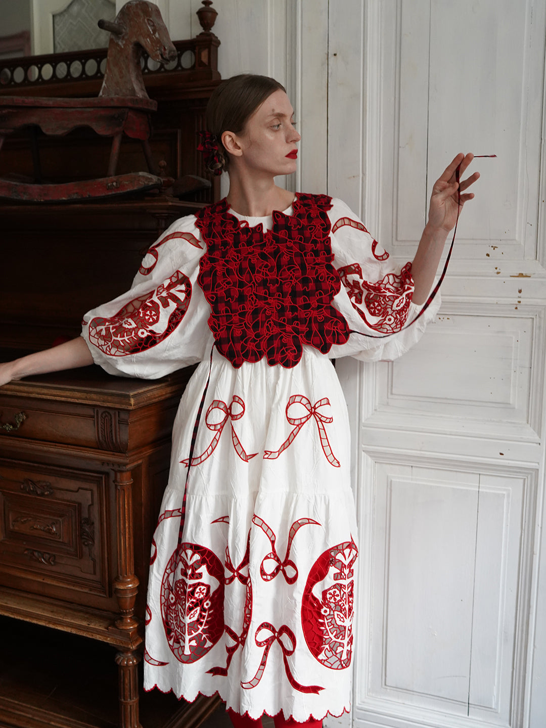 Unlogical Poem Cat Embroidery Reversible Gingham Smock