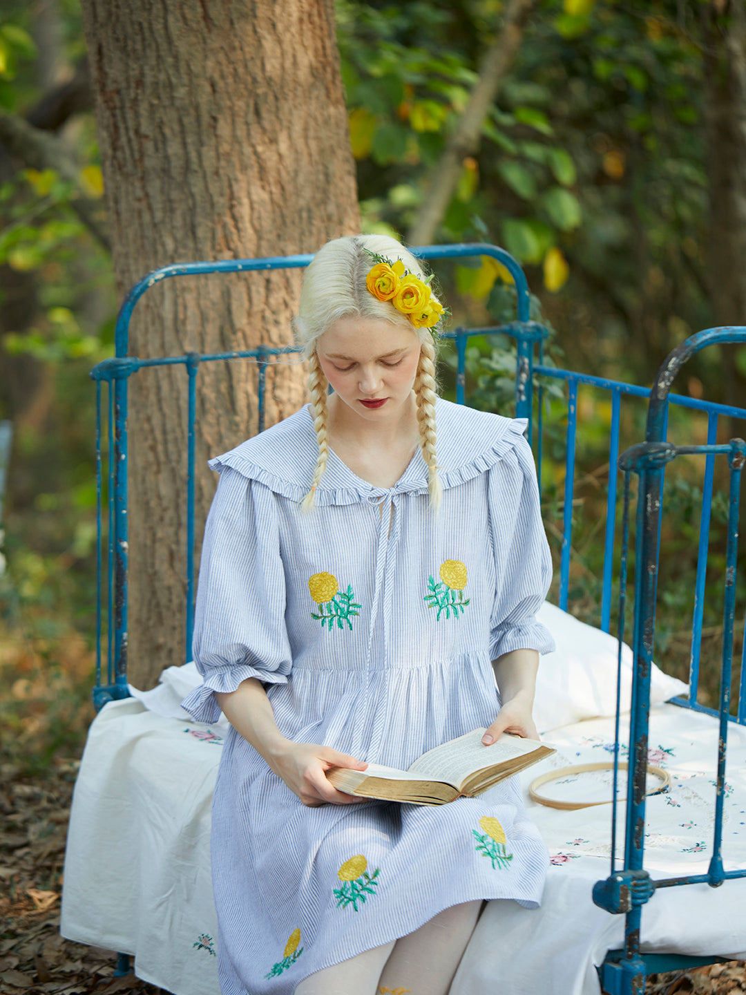 Unlogical Poem Vintage Calendula Embroidery Dress