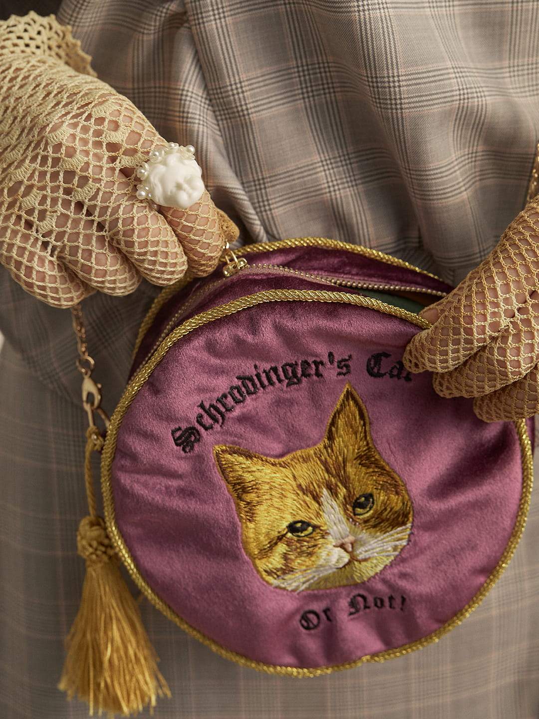 Cat Embroidery Circle Bag | UNLOGICAL POEM – Unlogical Poem