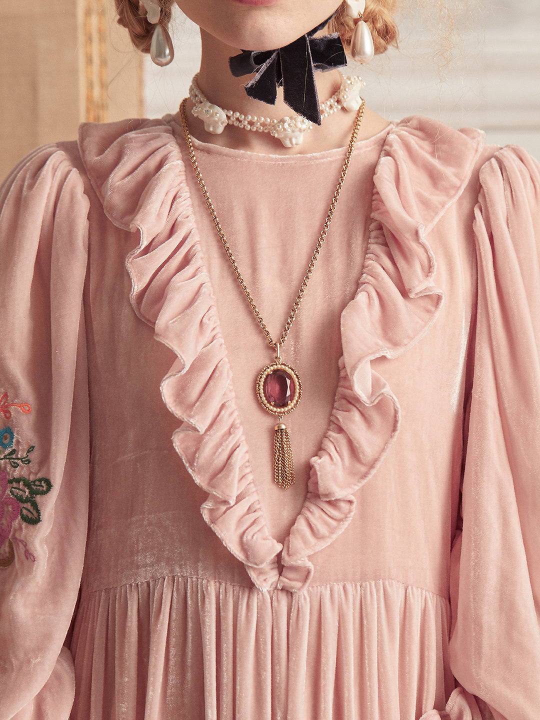 Unlogical Poem Puff Sleeve Embroidered Dress with Camisole