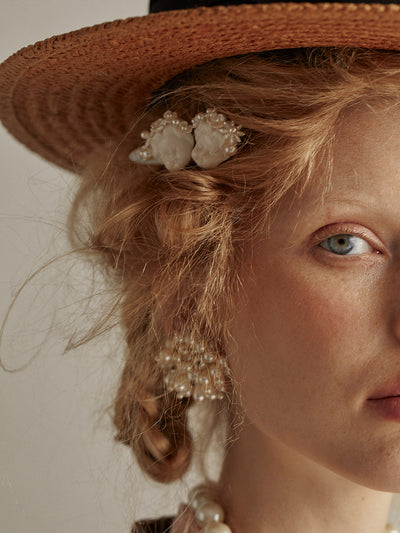 Unlogical Poem x Trout San Baroque White Doll Hair Clip