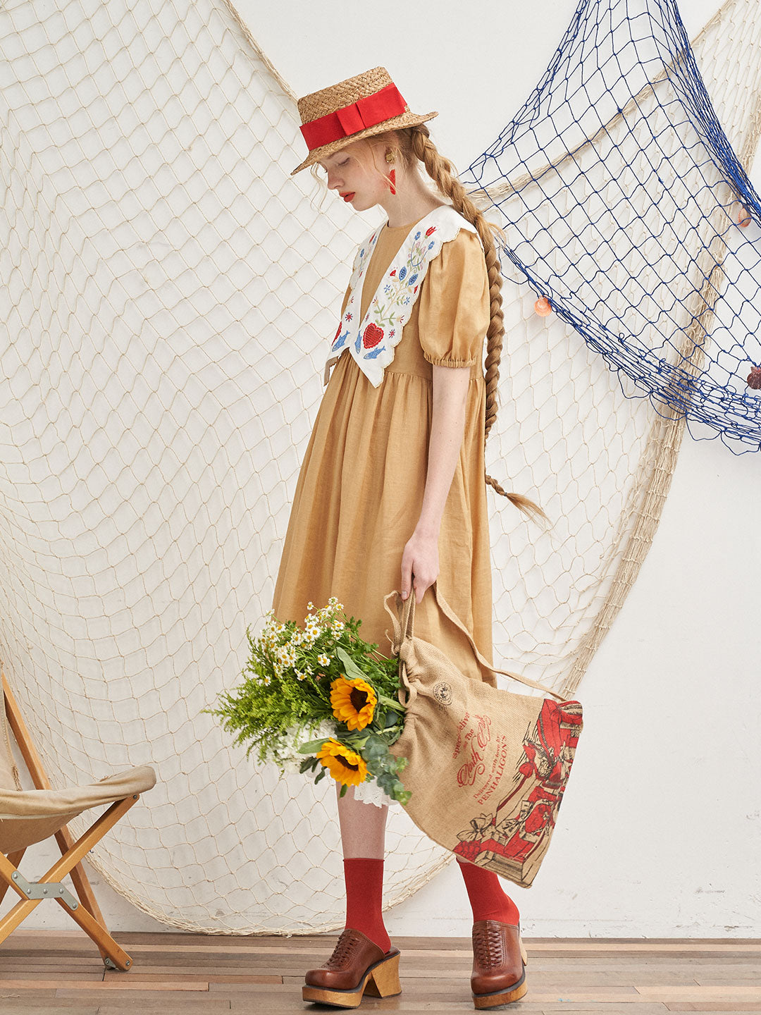 Unlogical Poem Nordic Floral Embroidery Dress-Blue