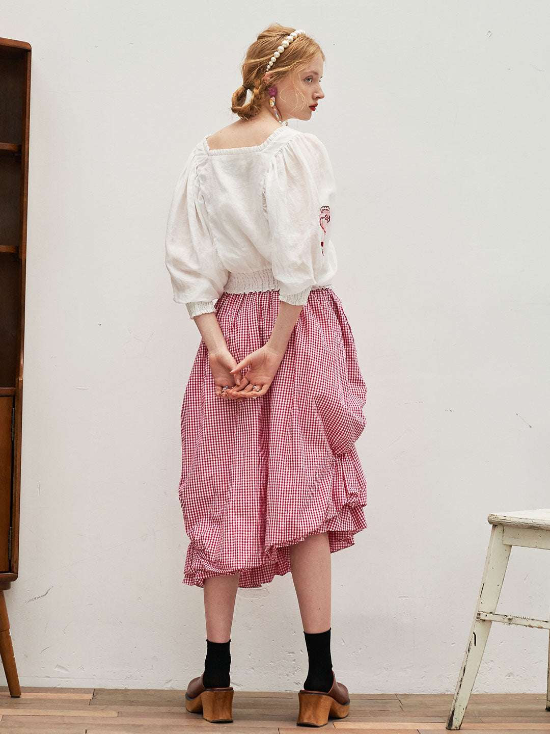 Unlogical Poem Embroidered Silk Linen Batwing Sleeve Top-Red
